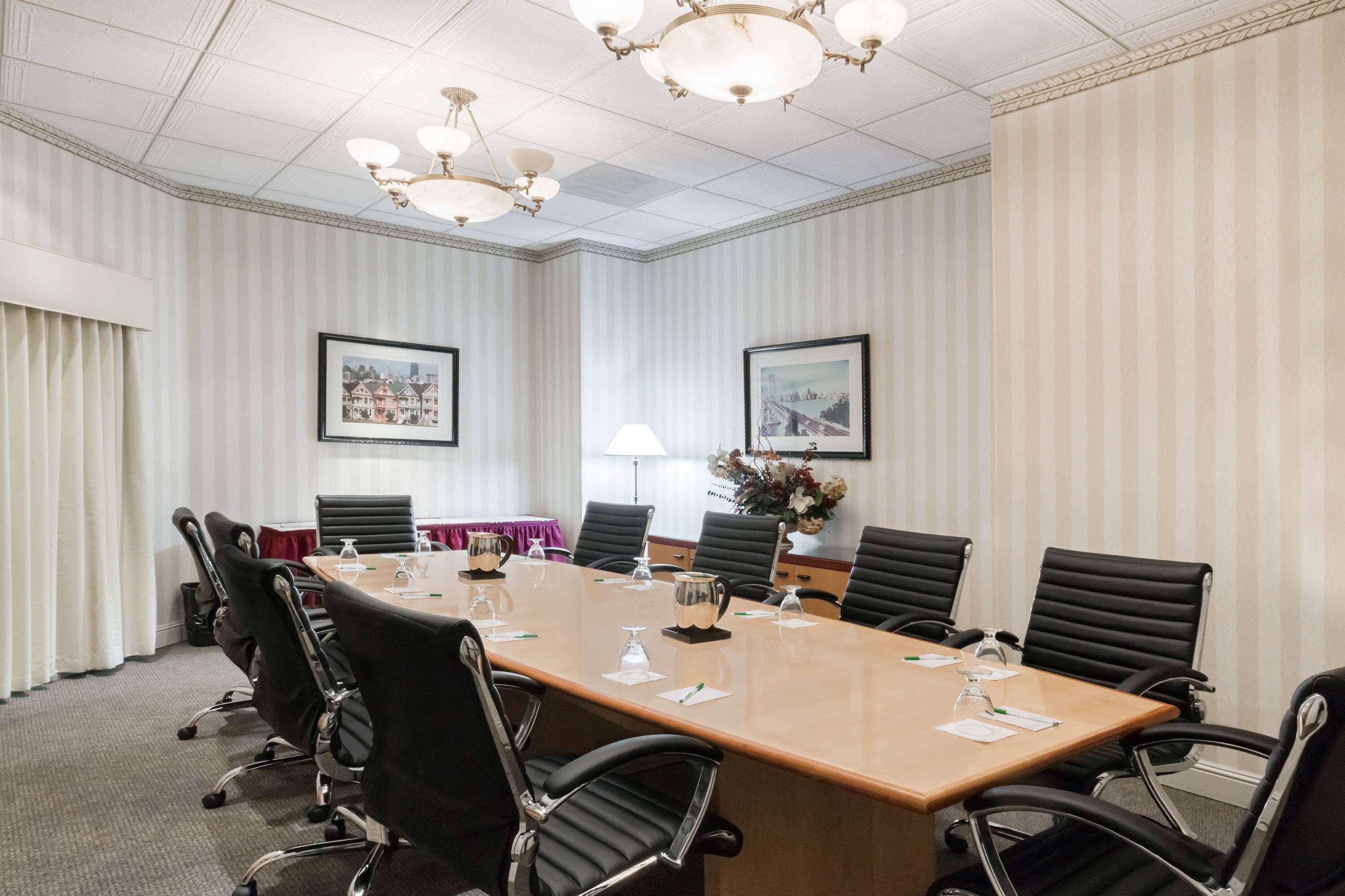 Wyndham Garden San Jose Airport Hotel Екстериор снимка