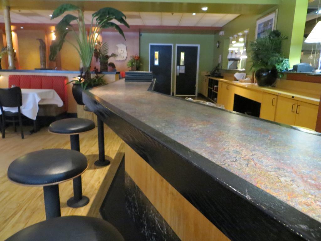 Wyndham Garden San Jose Airport Hotel Екстериор снимка
