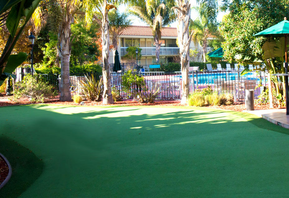 Wyndham Garden San Jose Airport Hotel Екстериор снимка