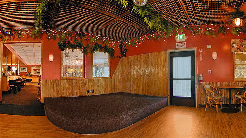 Wyndham Garden San Jose Airport Hotel Екстериор снимка